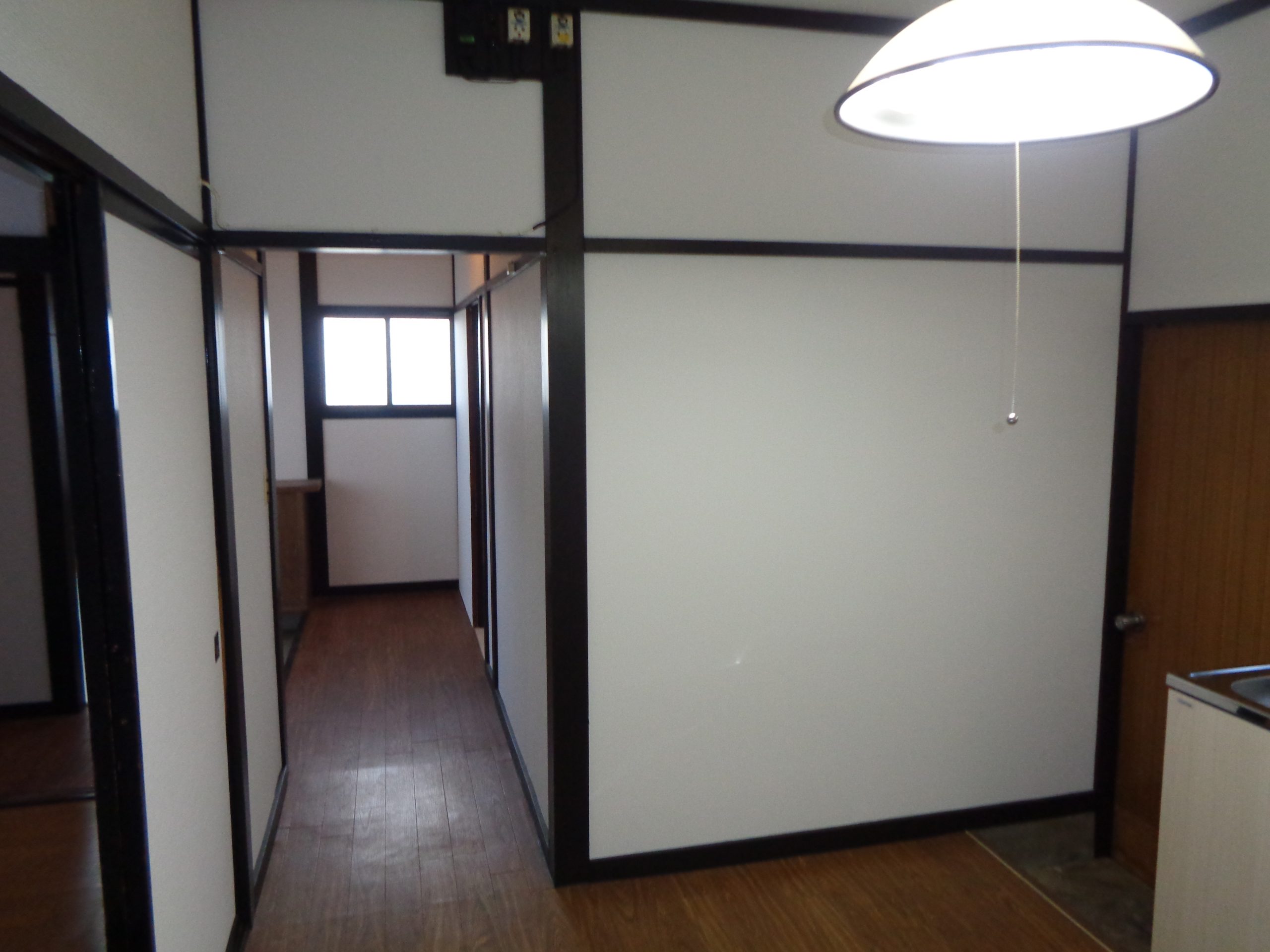 鳥居ヶ丘貸家   南東角